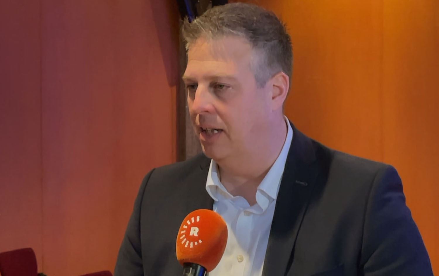 عضو بالحزب الاشتراكي الديمقراطي الألماني: حزب البديل يمثل تهديداً كبيراً للديمقراطية