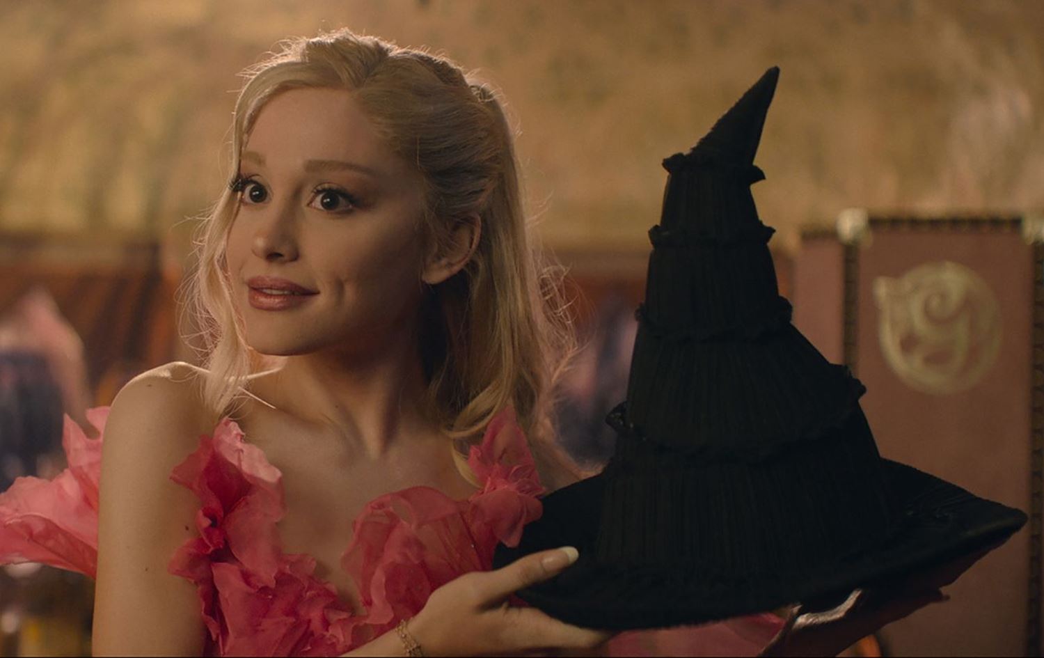 ئاریانا گراندی دوای بەربژێرکردنی بۆ ئۆسکار: ناتوانم لە گریان بوەستم