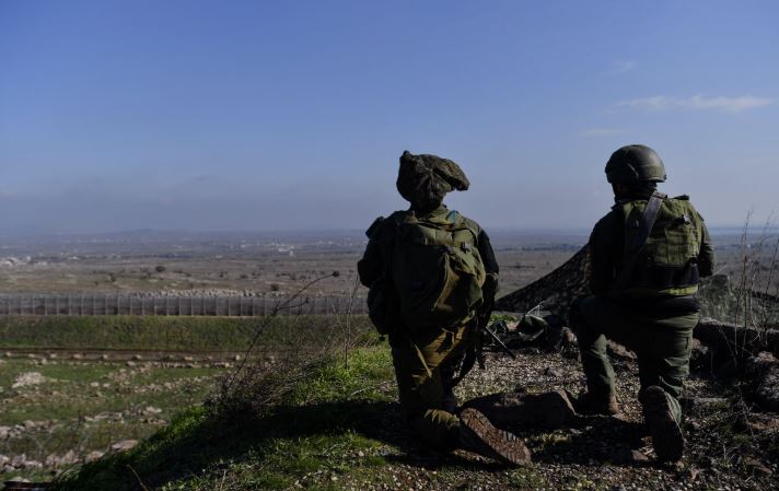 وەزیری بەرگریی ئیسرائیل: لە باشووری سووریا دەمێنینەوە
