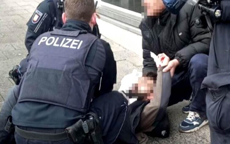 Dîmenê wî ciwanê Kurd ê ku rastî êrişî hatiye