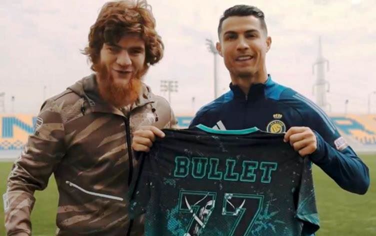 Cristiano Ronaldo ve Rus dövüşçü  Shara Magomedov Riyad’da buluştu