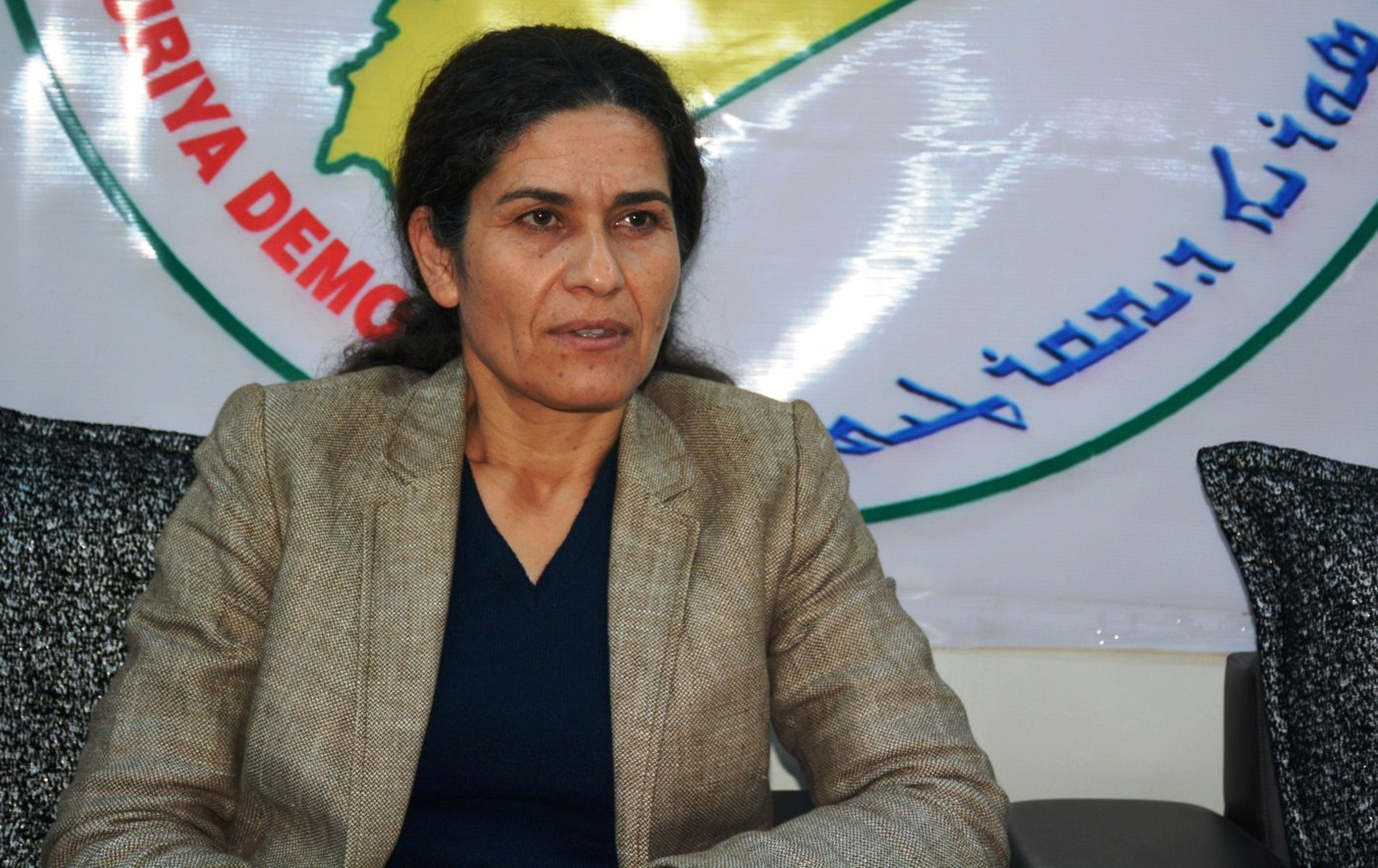 ئیلهام ئەحمەد هۆشداری لە هەڵگیرسانی شەڕی نێوخۆیی لە سووریا دەدات