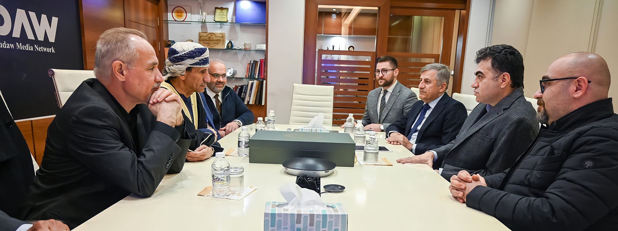 شاندێکی باڵای یۆنامی لە عێراق سەردانی تۆڕی میدیایی رووداو دەکەن