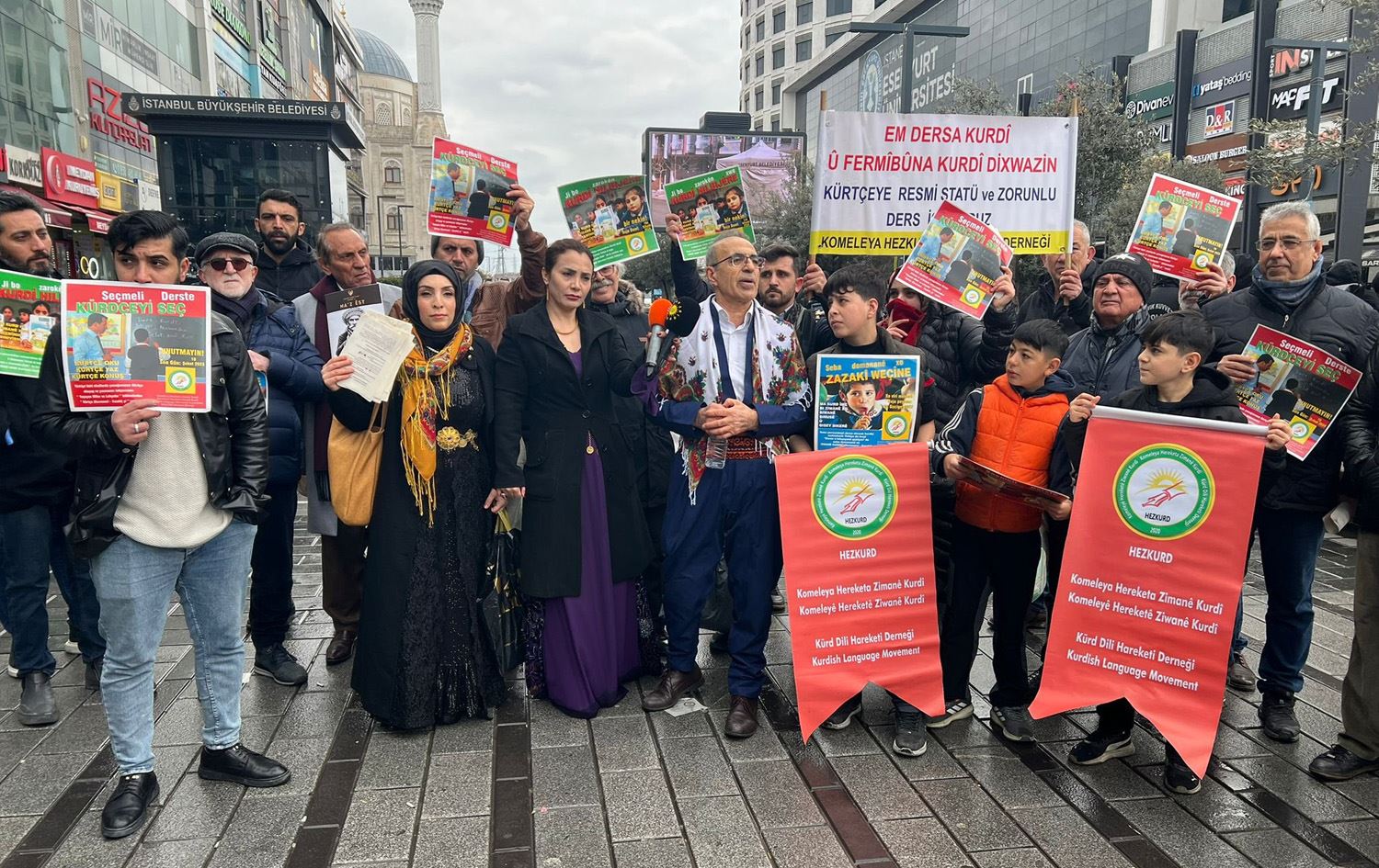 Çalakiya ji bo zimanê Kurdî / Wêne: HEZKURD / Vîdeo: Rûdaw