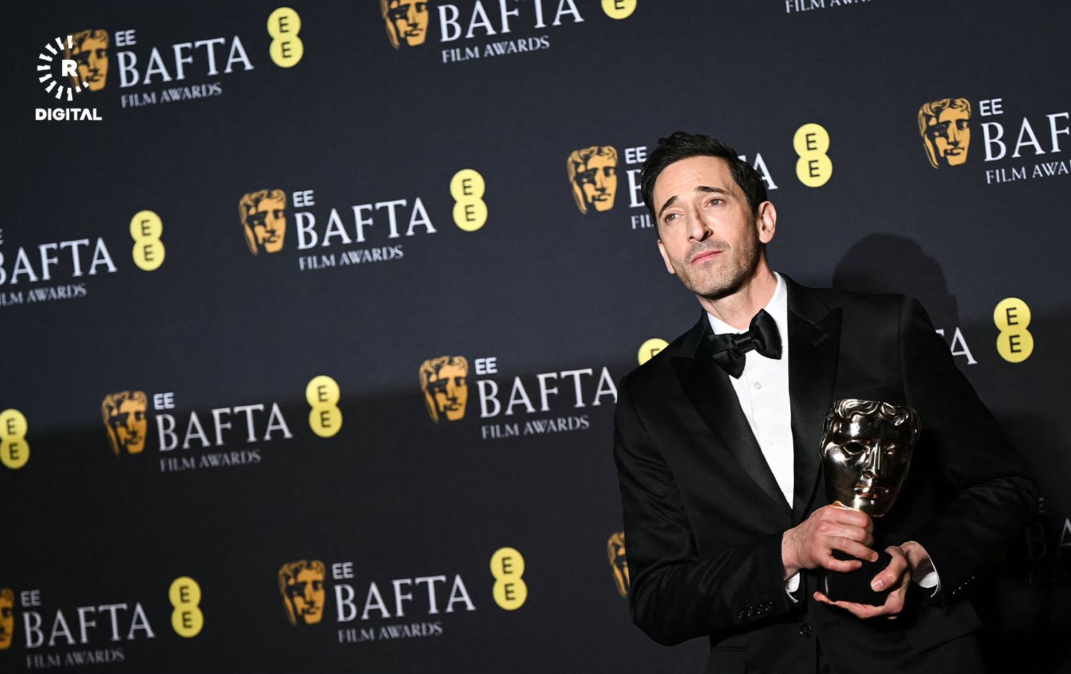 ئێدریان برۆدی، براوەی خەڵاتی باشترین ئەکتەری سەرەکیی پیاو. وێنە: AFP