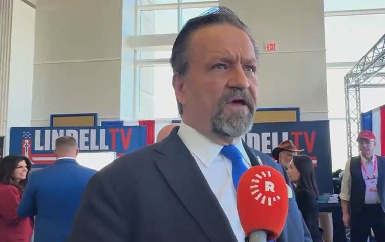 Trump'ın danışmanından Rûdaw'a özel: Allah Kürt dostlarımızı korusun