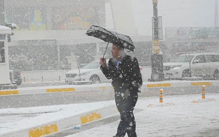 پسپۆڕێكی پزیشكیی فریاکەوتن: منداڵان و بەساڵاچووان زۆرتر لە مەترسیی سەرمابردنن