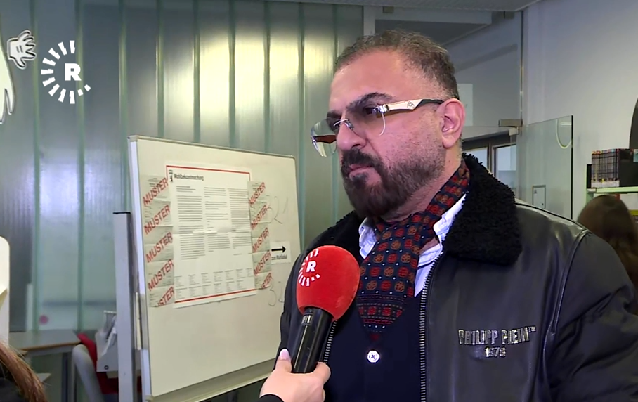 سکرینشۆتی جەمشید، لە پەخشی راستەوخۆی رووداو.