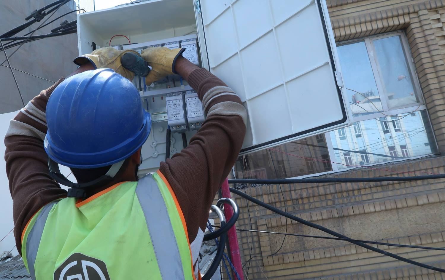 بەهۆی کەڵەکەبوونی قەرز، لە ئاکرێ کارەبای چەندین ماڵ و دووکان دەبڕدرێت