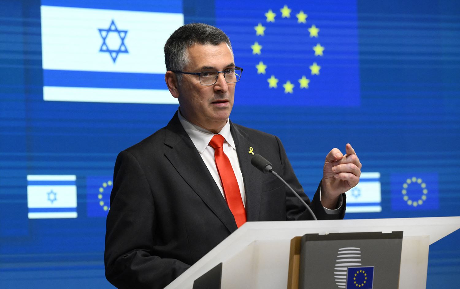 وەزیری دەرەوەی ئیسرائیل: نابێت تووندوتیژی بەرامبەر دروز، کورد و عەلەوییەکان بکرێت