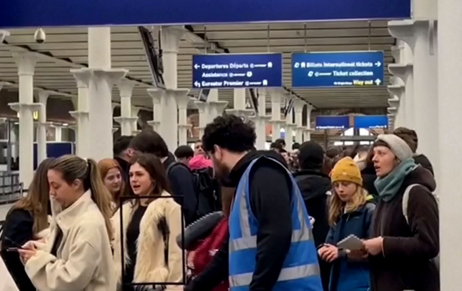 بەریتانیا سیستمی نوێی رێگەپێدان بۆ گەشتیاران جێبەجێ دەکات