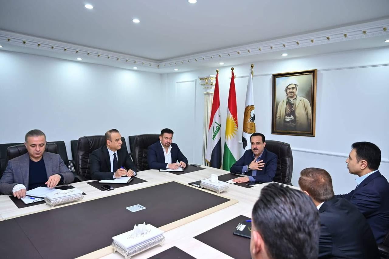 وێنەی کۆبوونەوەکە