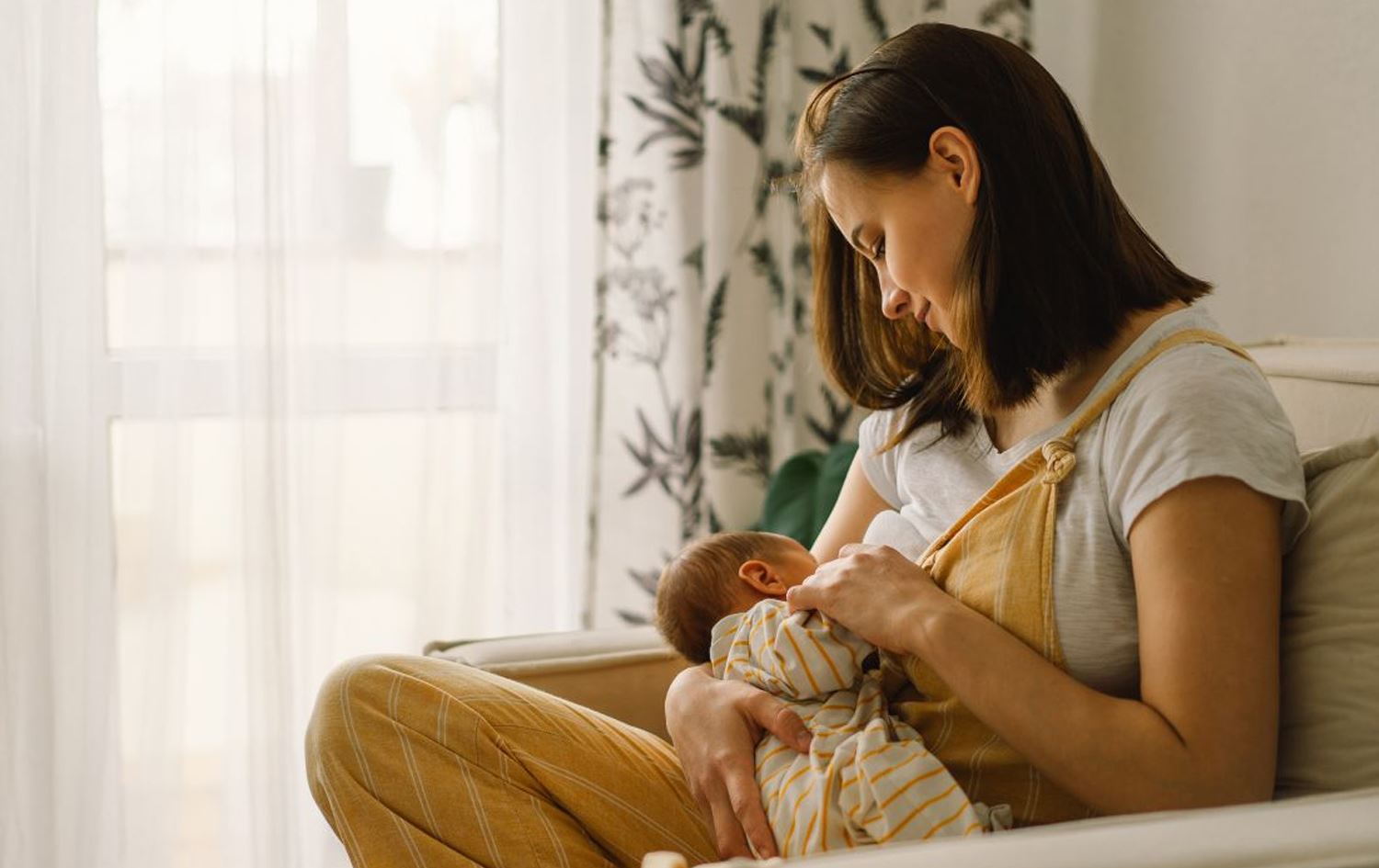 زانکۆی کۆلۆرادۆ لە ئەمریکا: شیری دایک تەندروستیی دڵی کۆرپە دەپارێزێت