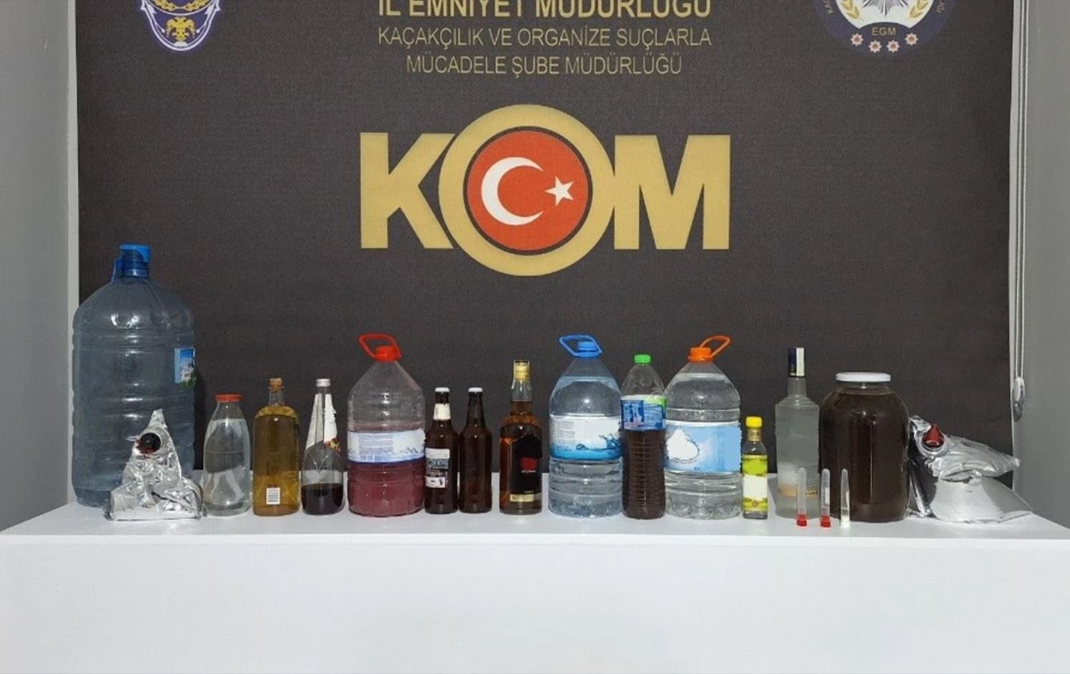 Niğde'de mumya satmaya çalışan 6 şüpheli yakalandı   