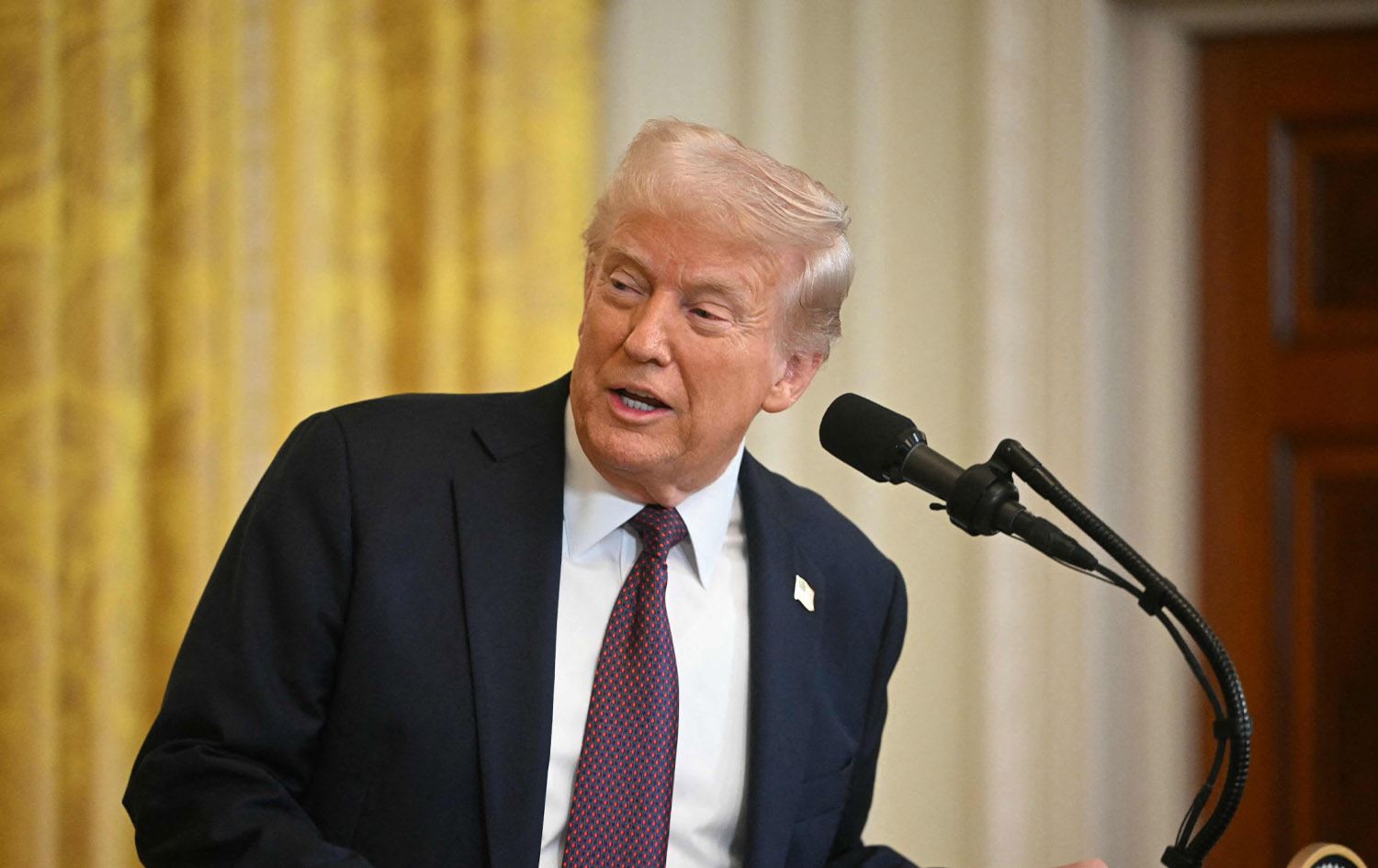 بەهۆی گوشاری ترەمپەوە وەزارەتی پەروەردەی ئەمریکا 50%ی کارمەندەکانی دەردەکات