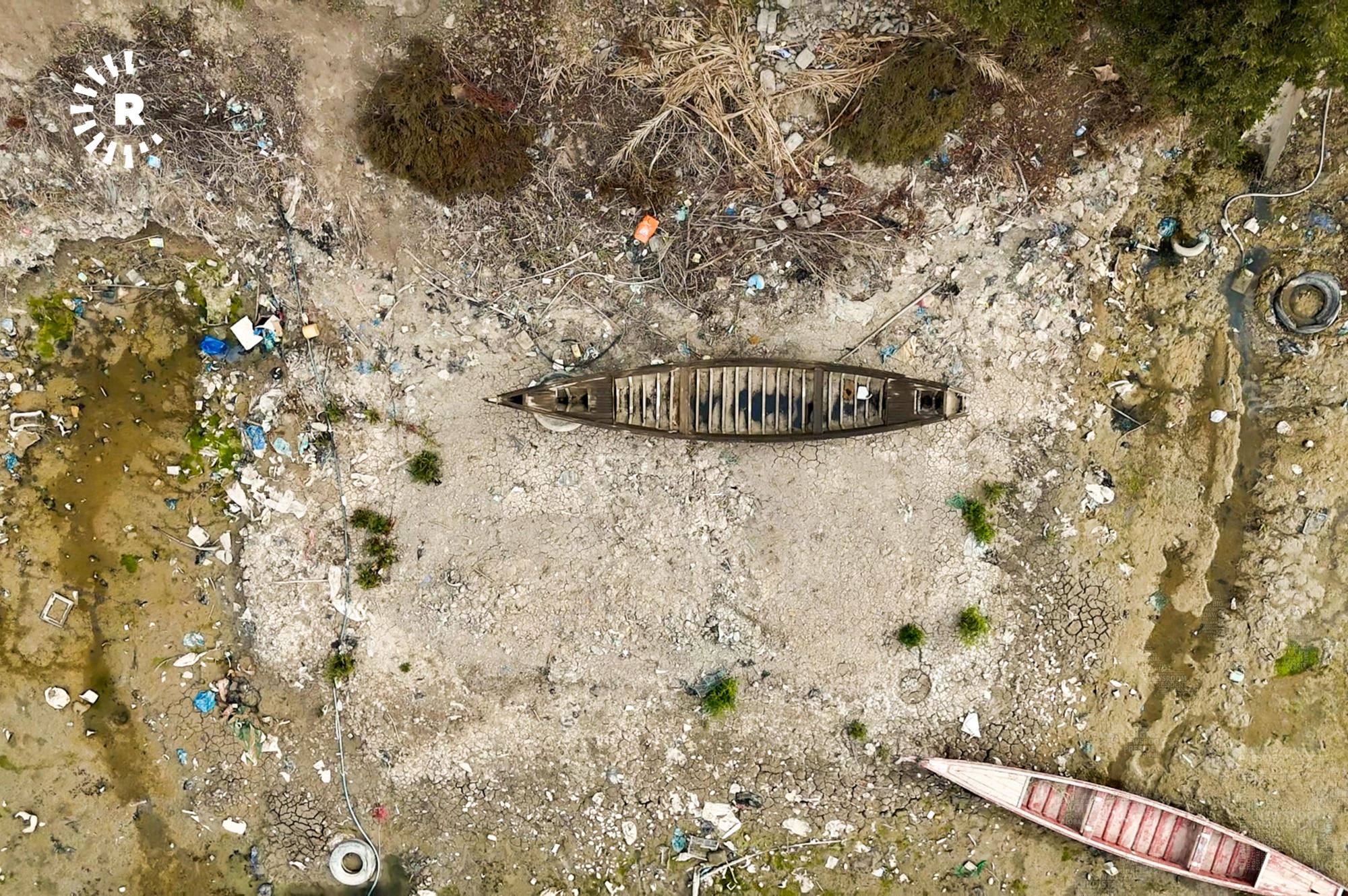 Irak'ta kuruyan nehir 60 bin kişinin hayatını tehdit ediyor