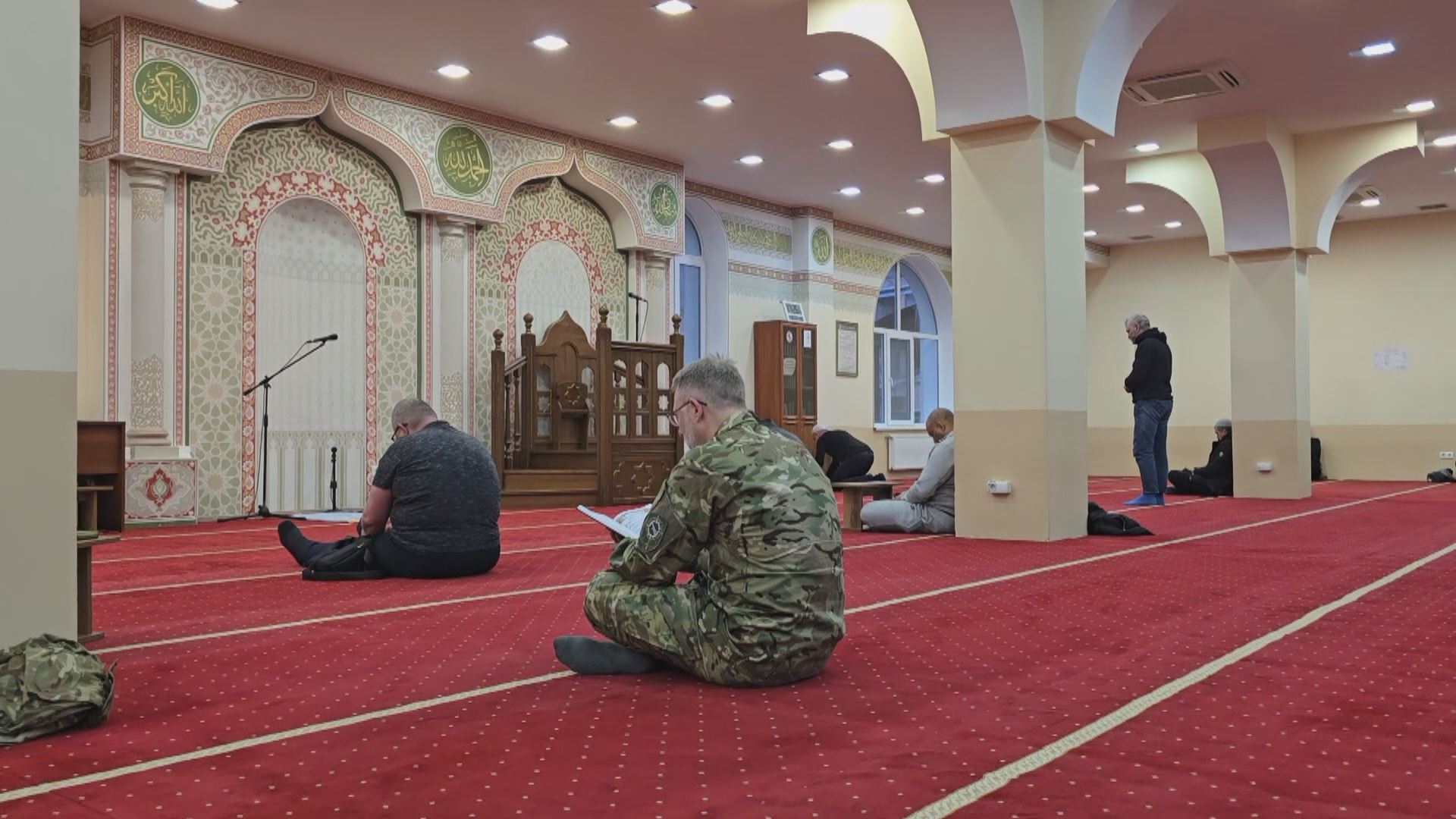 Ukrainian Muslims observe Ramadan despite war