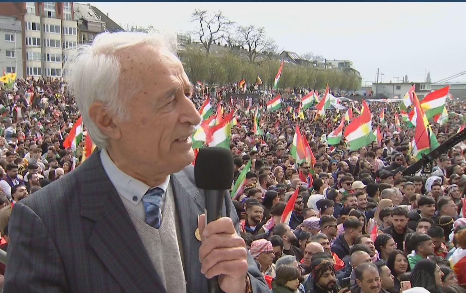 بایرام ئەیاز.