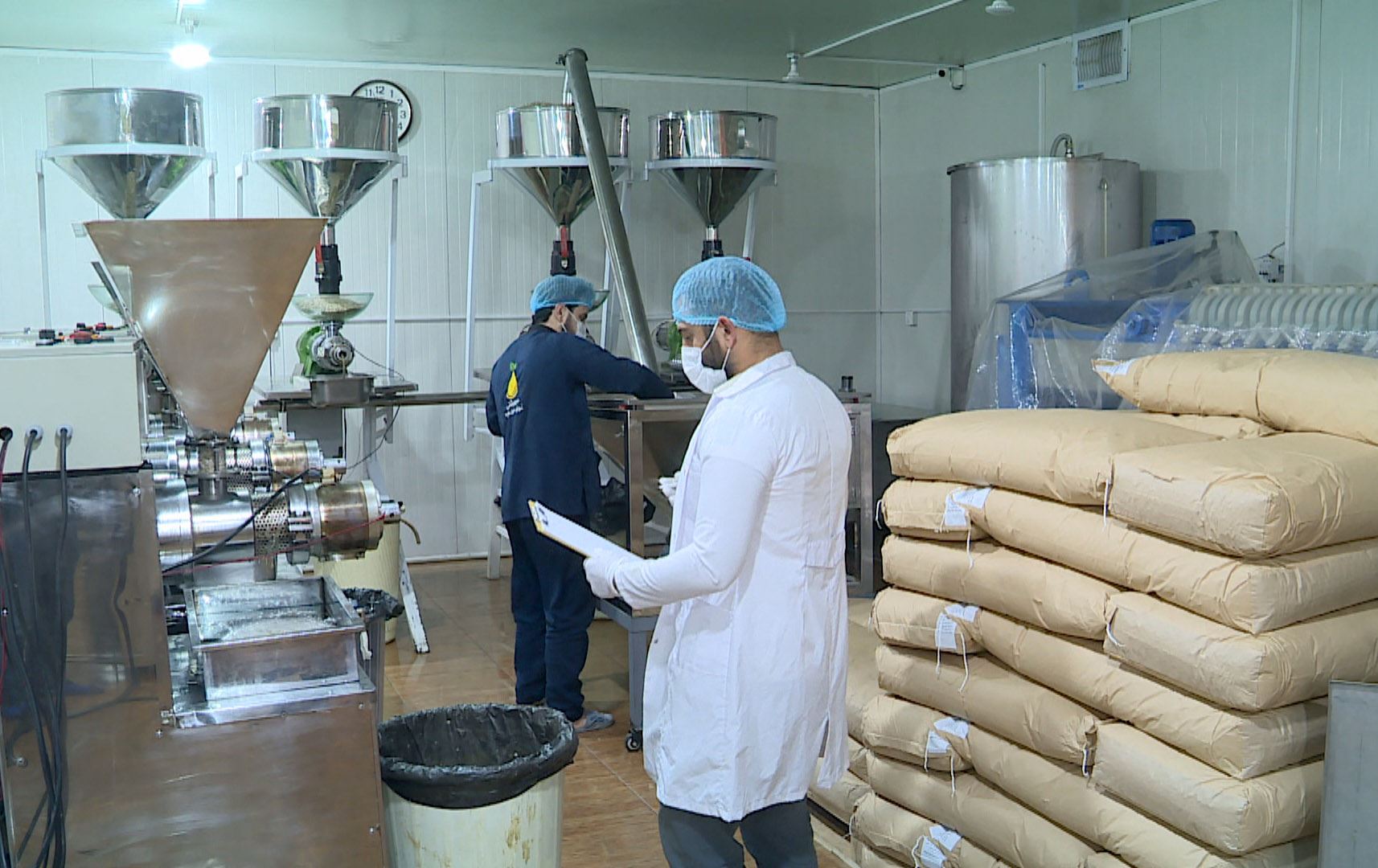 چیرۆکی دوو خێزان کە وەرگرتنی قەرزی پڕۆژەی گەشانەوە بووەتە فریادڕەسی کارگەکانیان