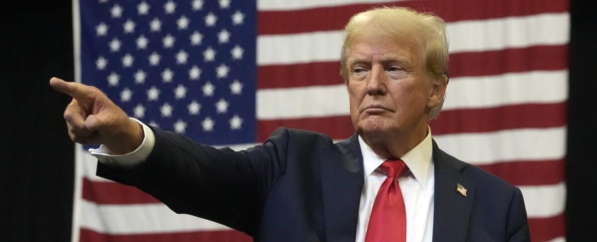 دۆناڵد ترەمپ