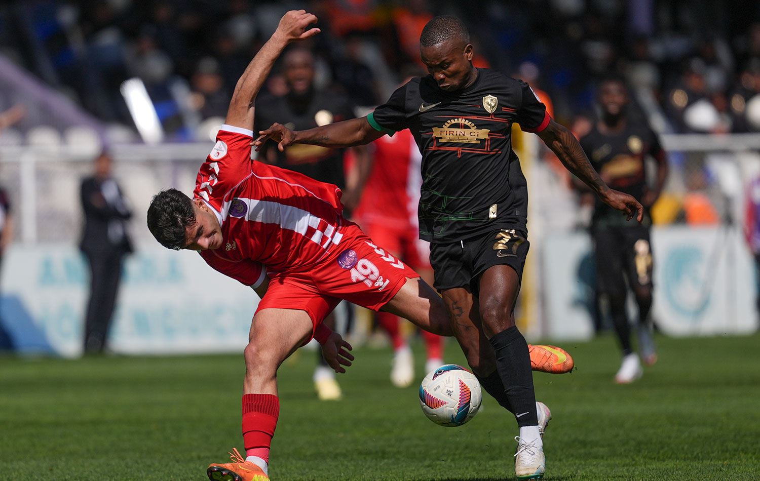 Amedspor - Keçiörengücü karşılaşmasından bir an. / AA