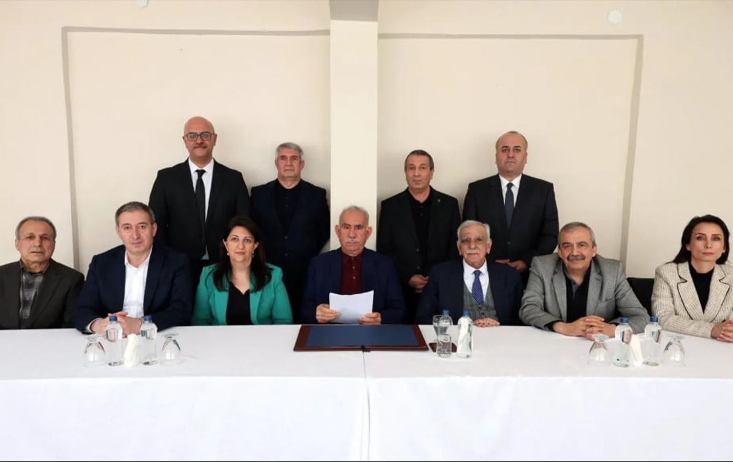 Wêneyê hevdîtina girtiyên Îmraliyê û Heyeta DEM Partiyê\ Wêne: Arşîv