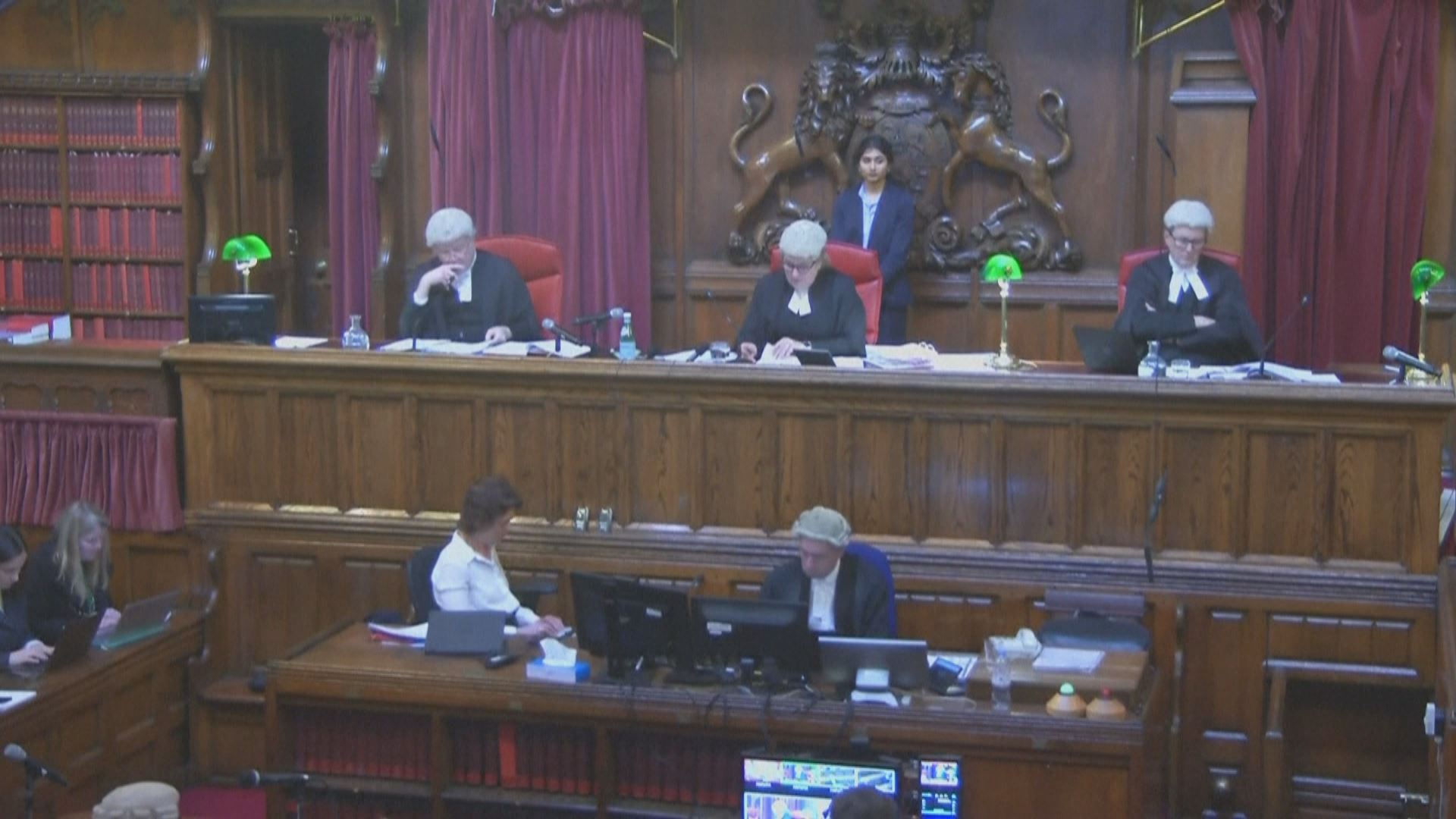 دادوەرێکی بەریتانی بە هەڵە مافی پەنابەری دەداتە کۆچبەرێکی هەرێمی کوردستان