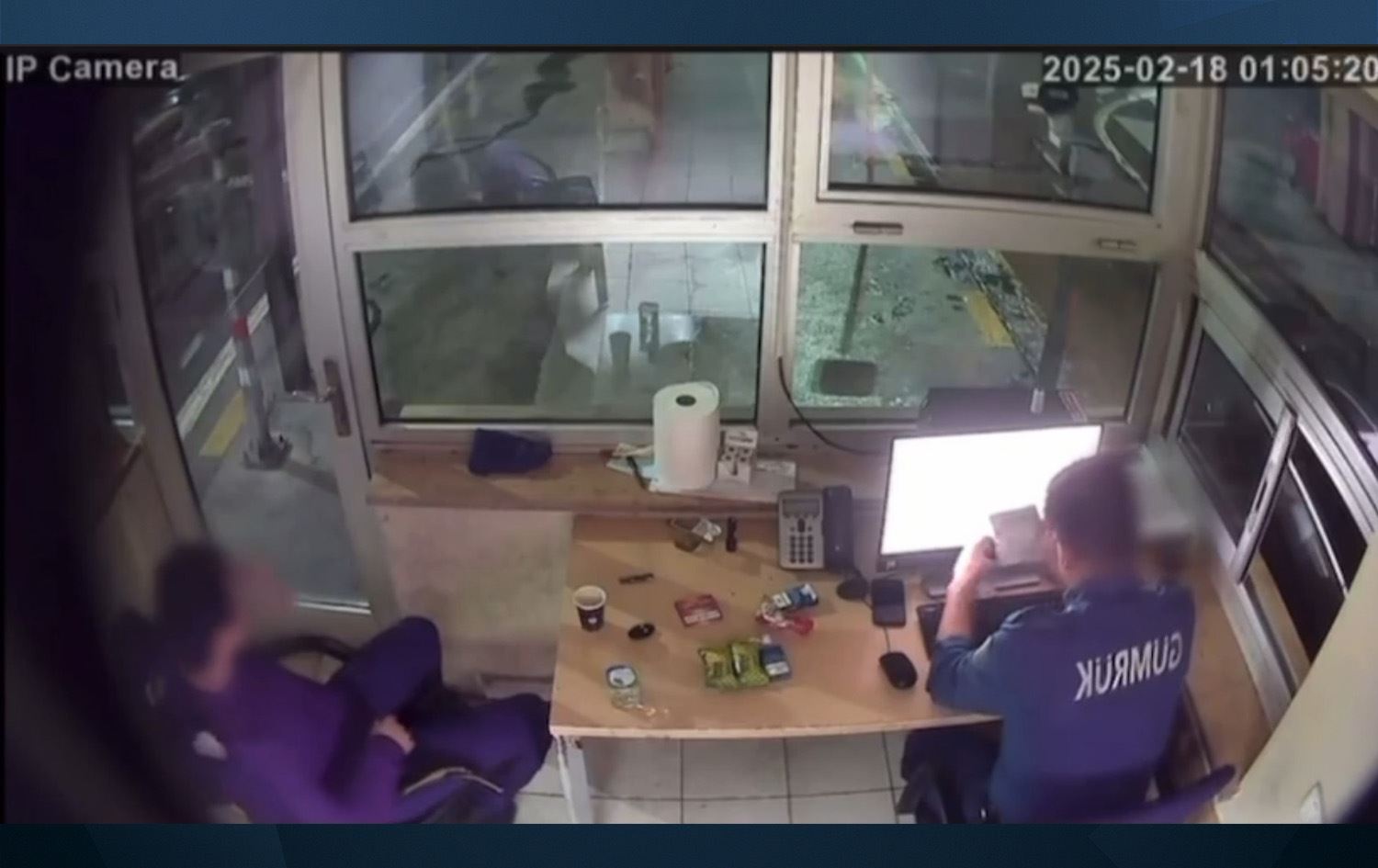 Li ser peronan kamera hatin bicihkirin / Wêne: AA