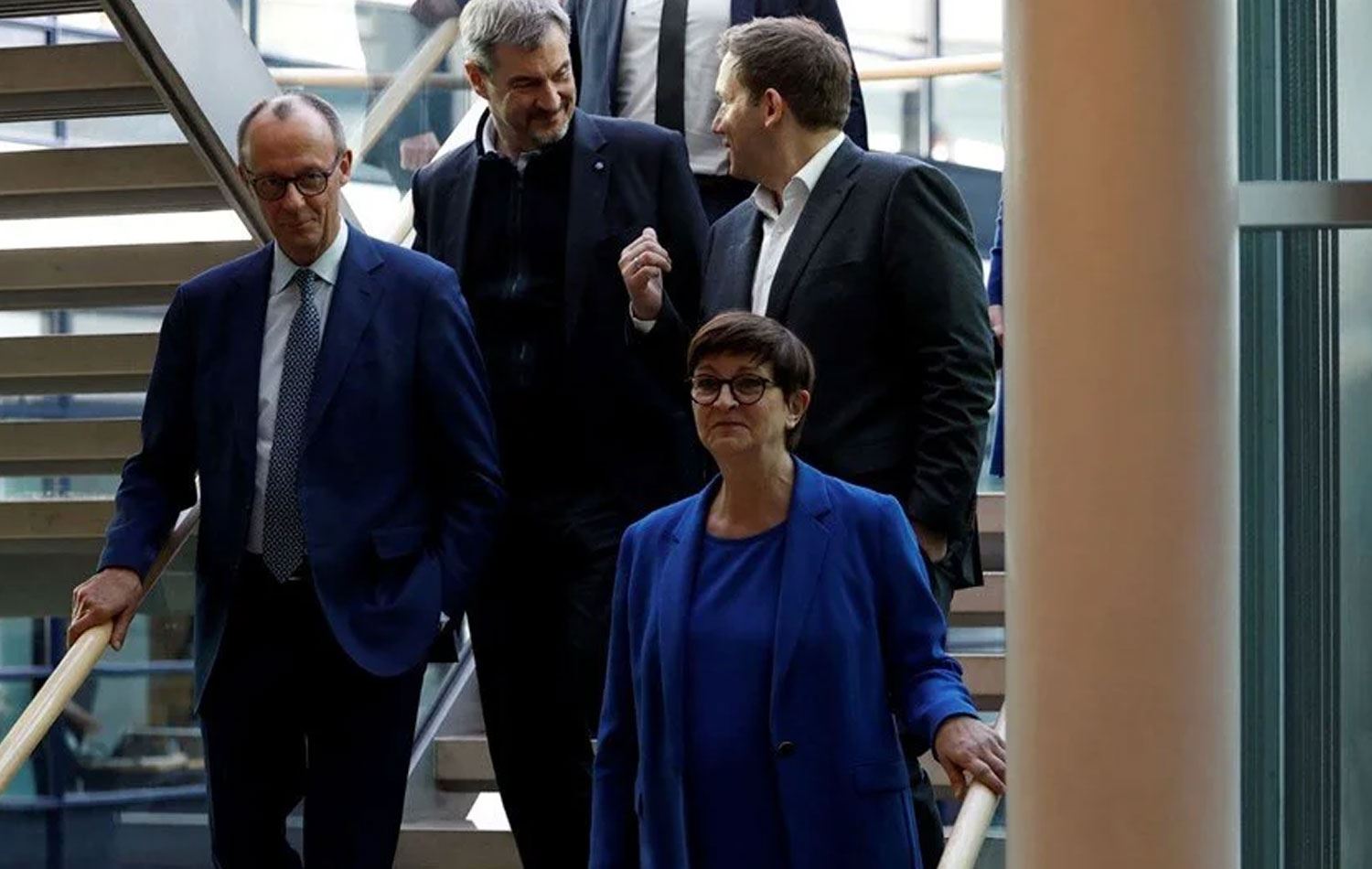 Almanya'da muhafazakar ile sosyal demokratlar koalisyon için anlaştı.