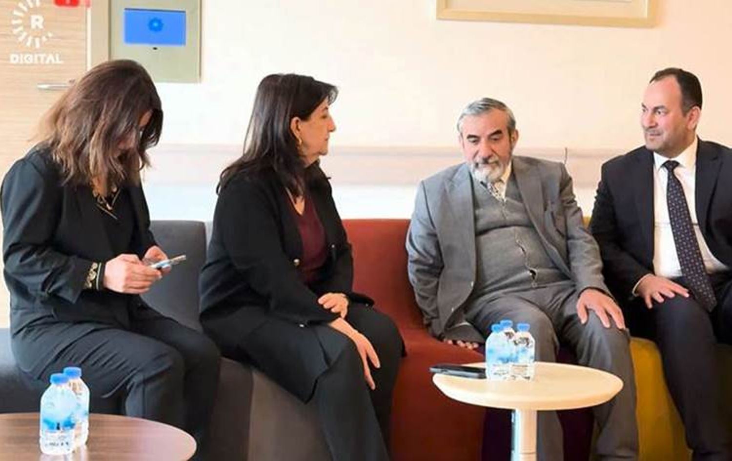 Pervîn Buldan û Selahedîn Bahaeddîn\ Wêne û vîdeo: Rûdaw