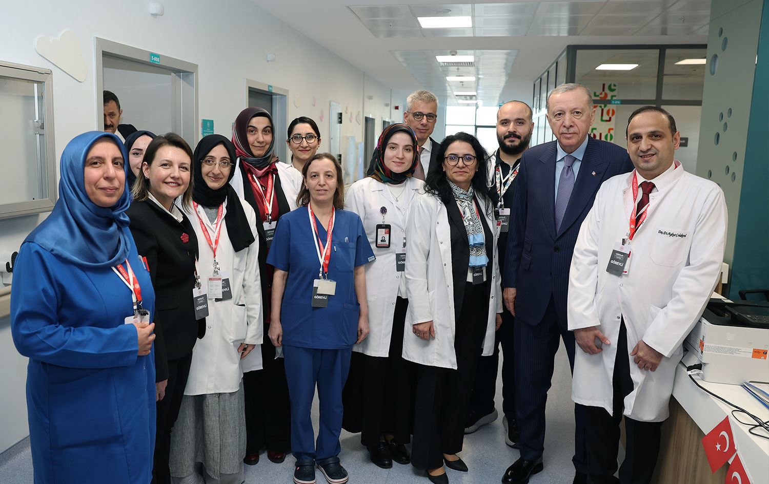  Erdoğan, Bağcılar Kadın Doğum ve Çocuk Hastalıkları Hastanesi'nin açılış törenine katıldı.