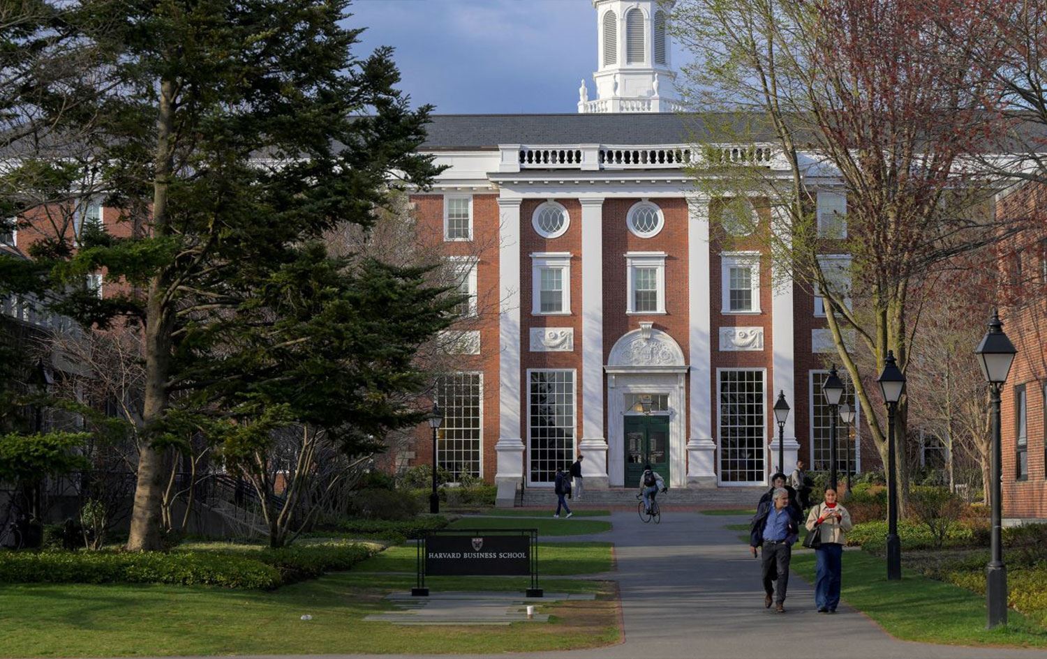 Harvard Üniversitesi