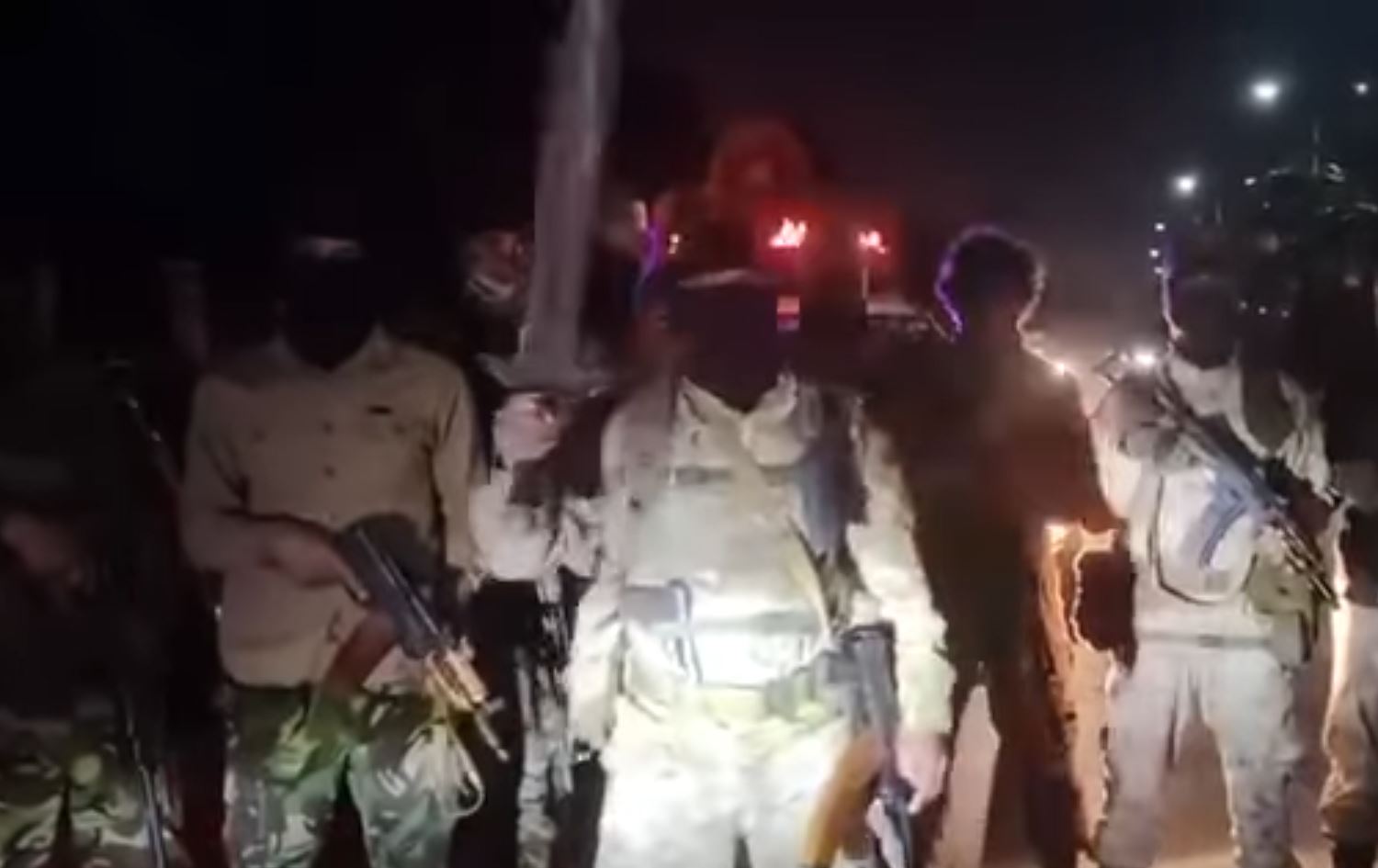 Hêzên Hikûmeta Şamê li Taxa Durziyan\ Wêne: Ji vîdeiyan hatiye girtin -