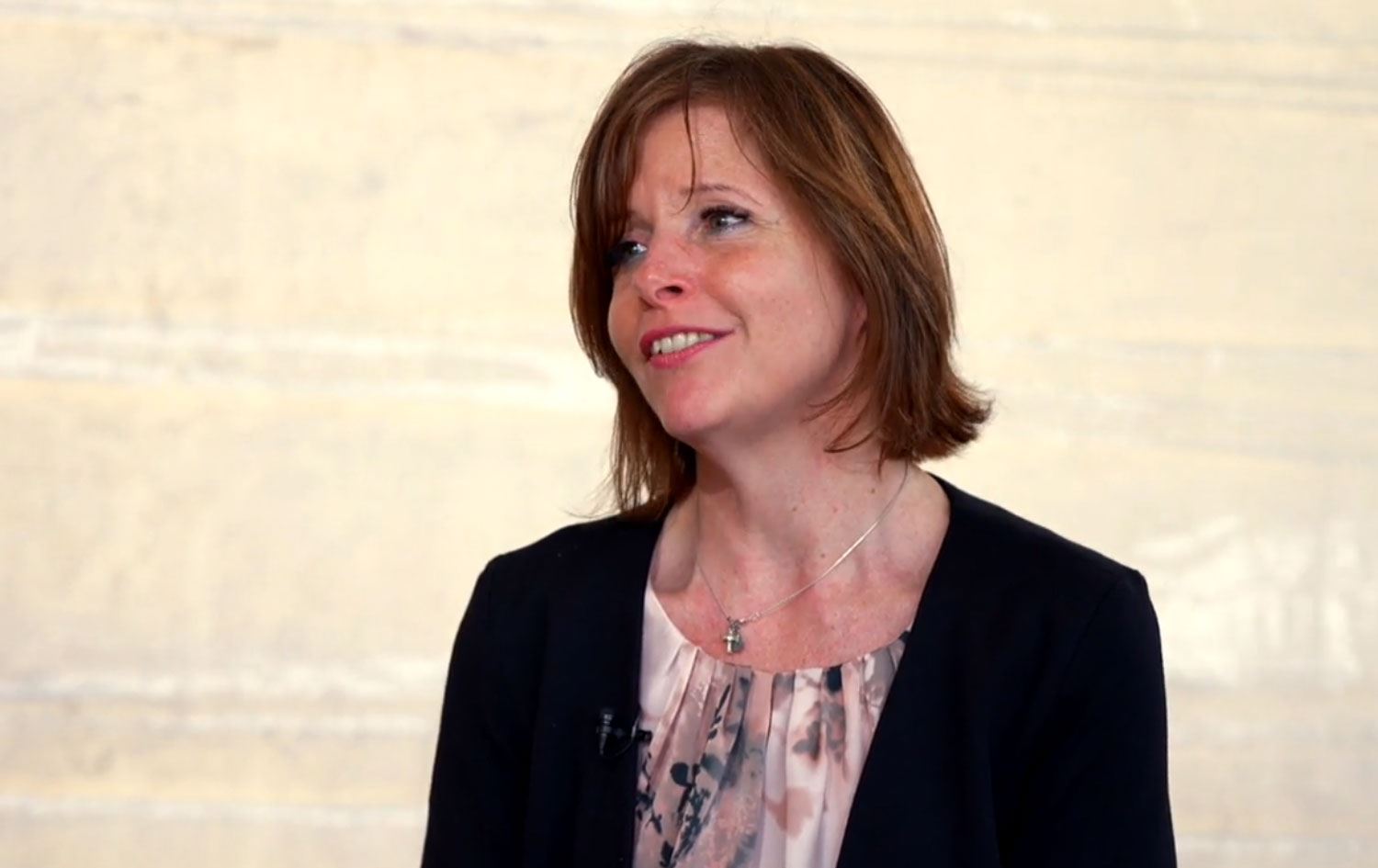 Mónika Bartos: Kurd ji bo aştiyê dixebitin