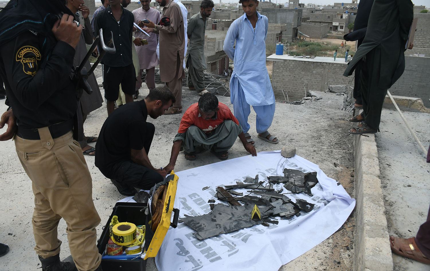 Pakistan ordusunun düşürdüğü SİHA Foto: AA