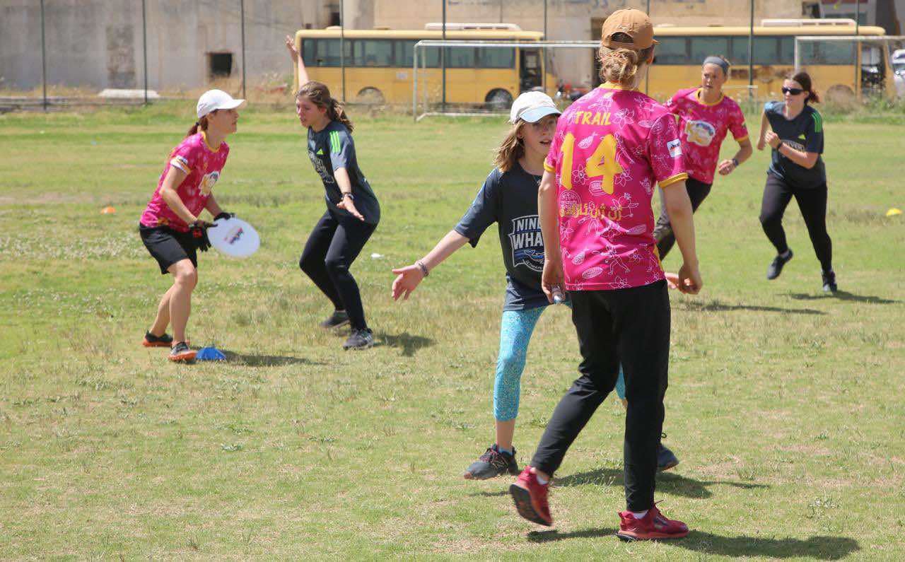 ڤیدیۆ؛ خانمانی کوردستان یاریی ئۆڵتیمەت فریسبیی ئەمریکی دەکەن