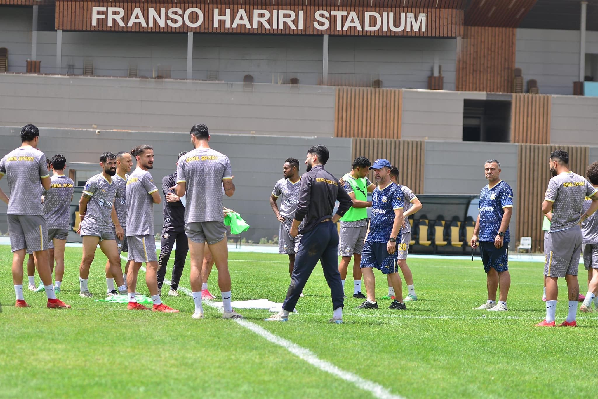 بابۆ دەیەوێت دیالەش لە زەوی بدات