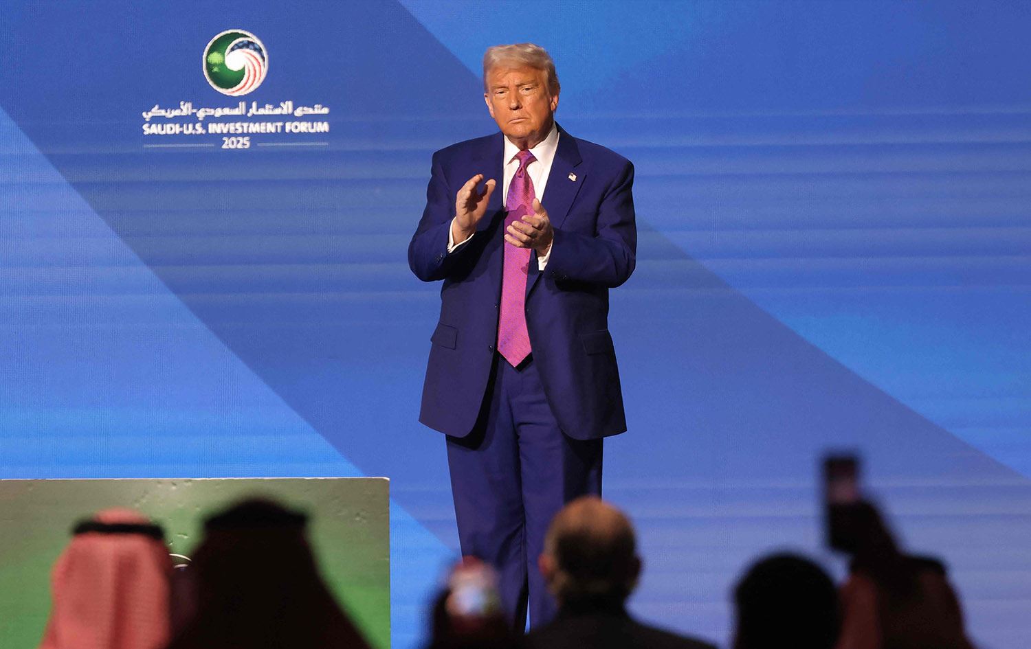 ترەمپ لە سعودیەوە بەڵێنی رۆژهەڵاتێکی نێوەڕاستی جیاواز دەدات