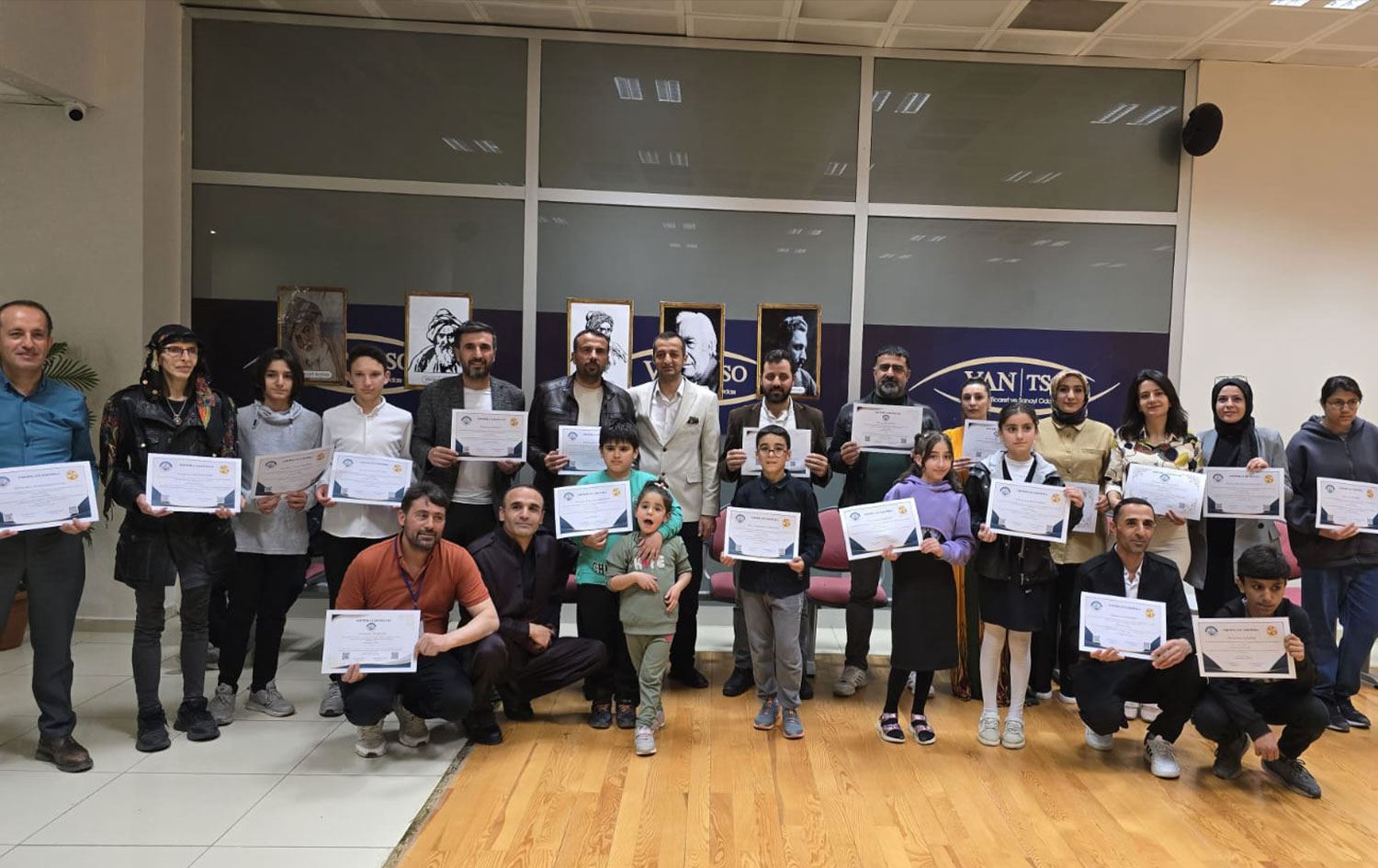 VAN -  Akademy, Kürt Dil Bayramı için etkinlik düzenledi