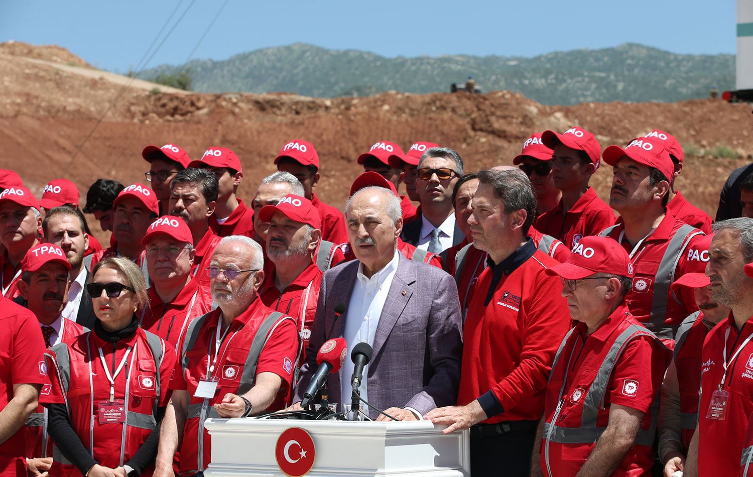 Meclis Başkanı Numan Kurtulmuş, Gabar Dağı'nda düzenlenen 19 Mayıs programına katıldı. / AA
