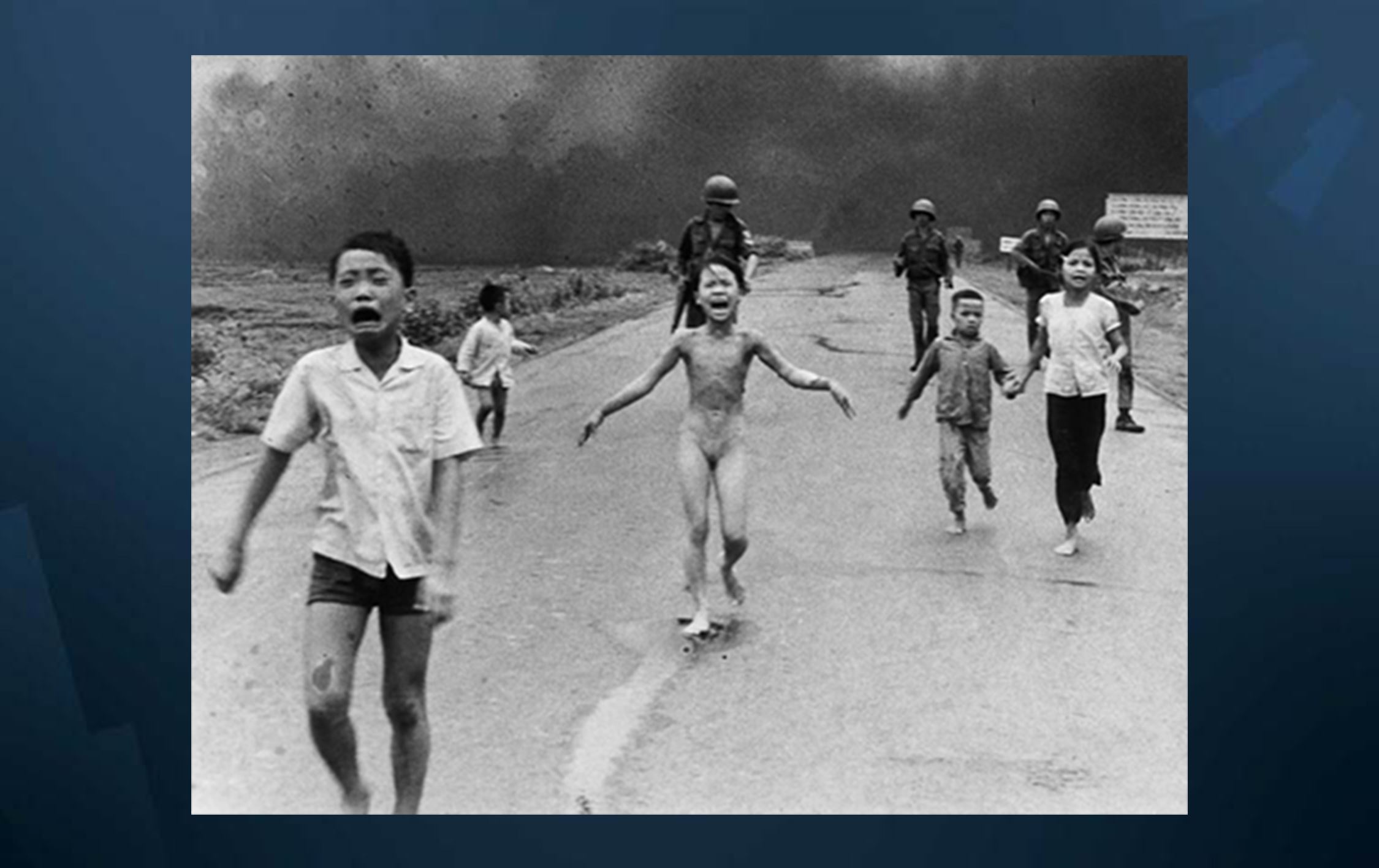 50 yıllık ikonik kare yeni bir belgeselle tartışmaya açıldı