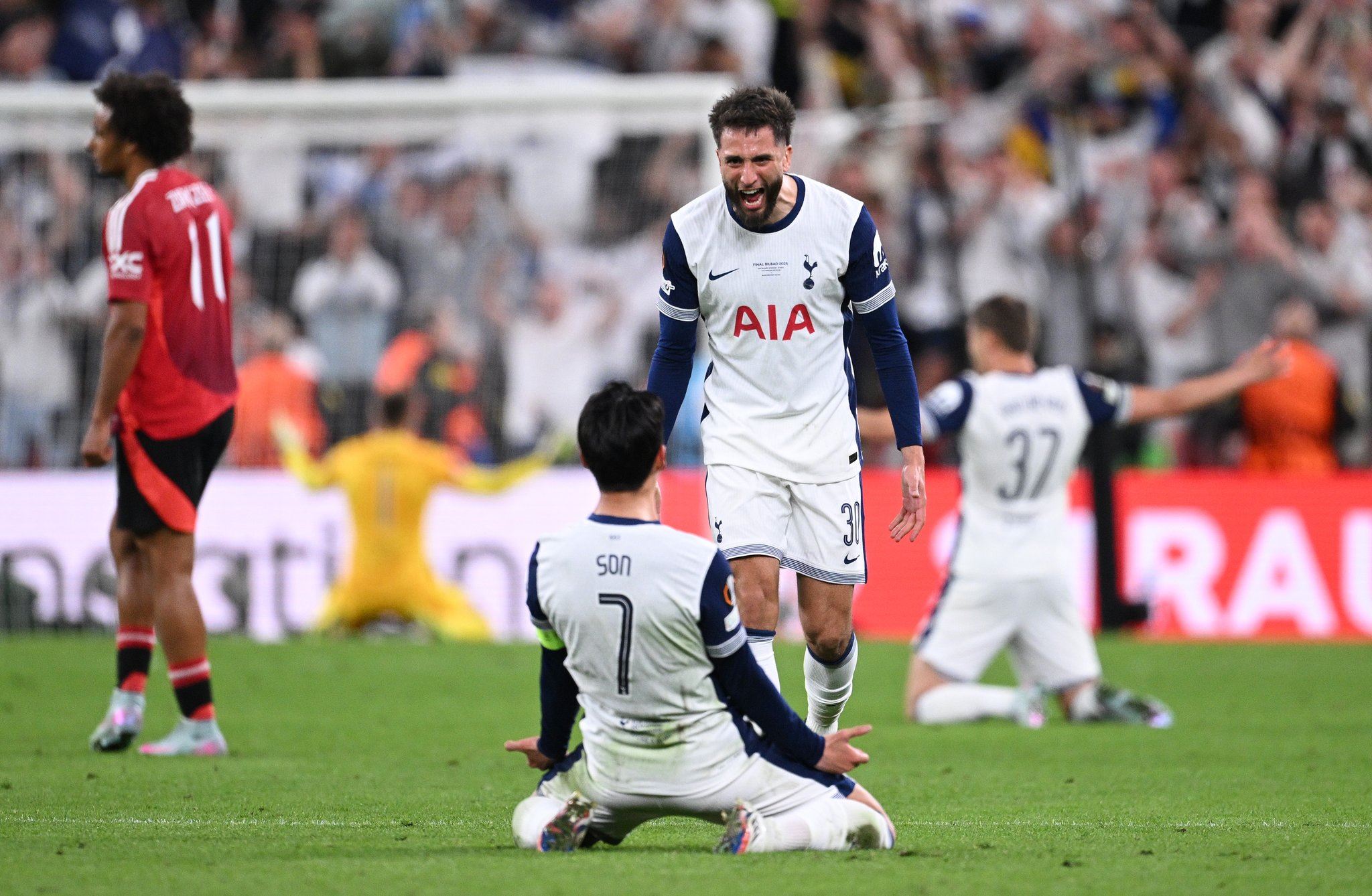 بۆچی سۆن مەدالیای یۆروپالیگی پێنەدرا؟