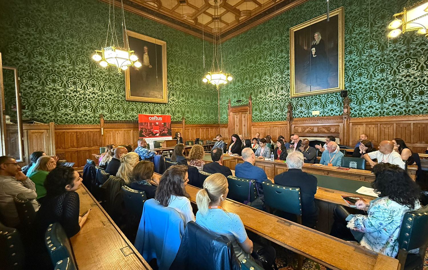 Panela Elîf Şafakê\ Wêne Idris Okuduci