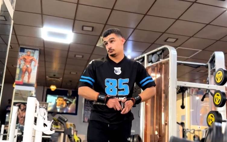 من اليأس إلى البطولات.. شاب كوردي يتحدى التوحد ليصبح بطل كمال الأجسام