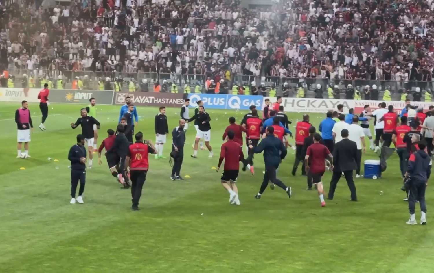 یاریی ئەلازغ سپۆر و وان سپۆر هەڵوەشایەوە