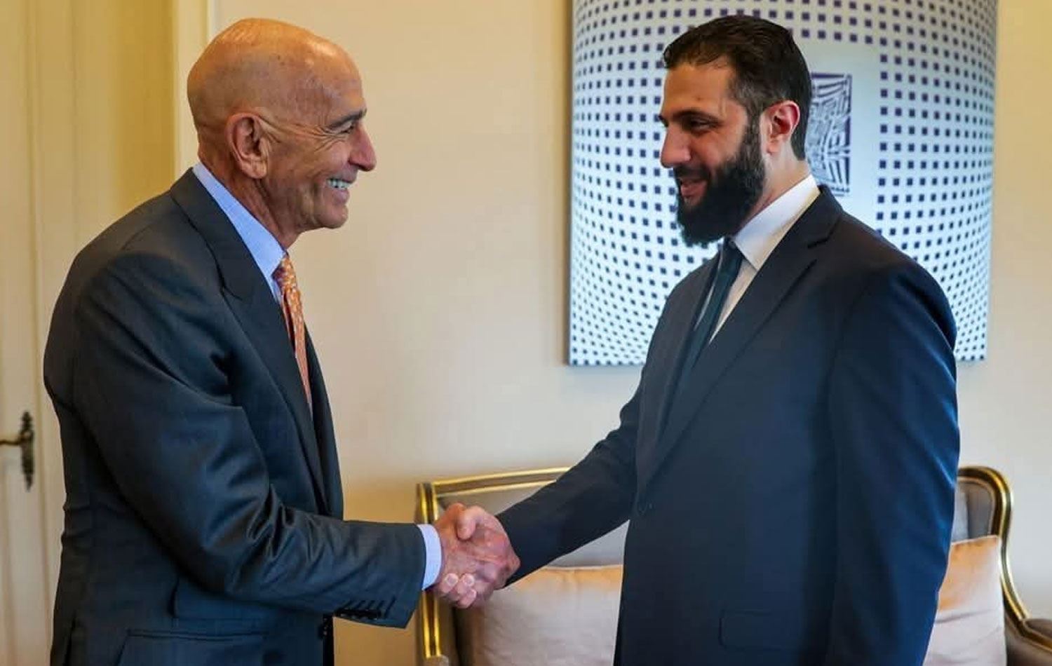 Nûnerê Taybet ê Sûriyeyê Thomas Barrack û Ehmed Şer /Wêne: Ajans