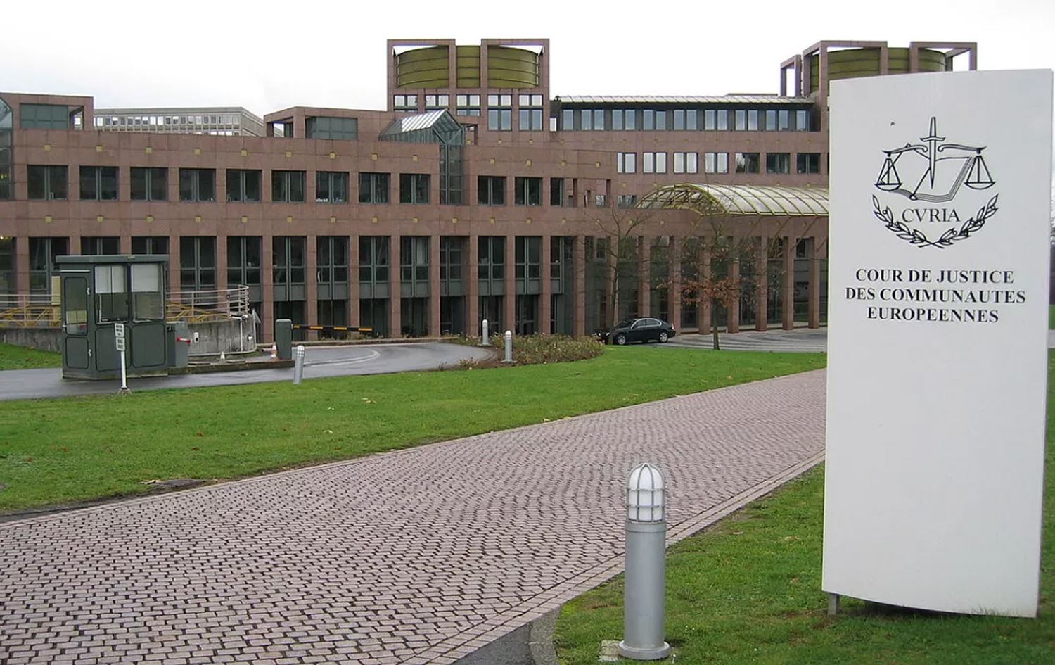 Avrupa İnsan Hakları Mahkemesi binası 