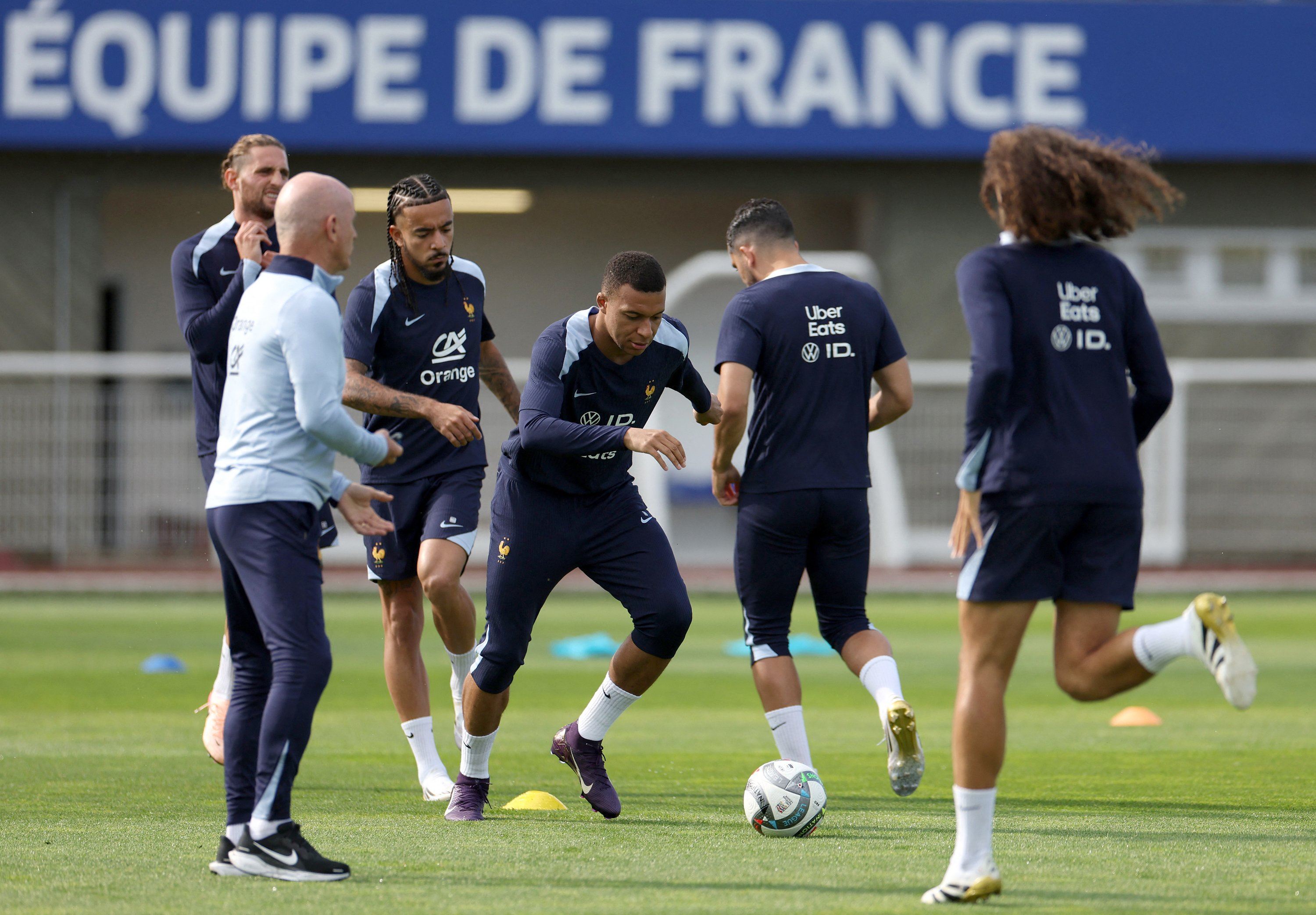 مەشقەکانی فەرەنسا