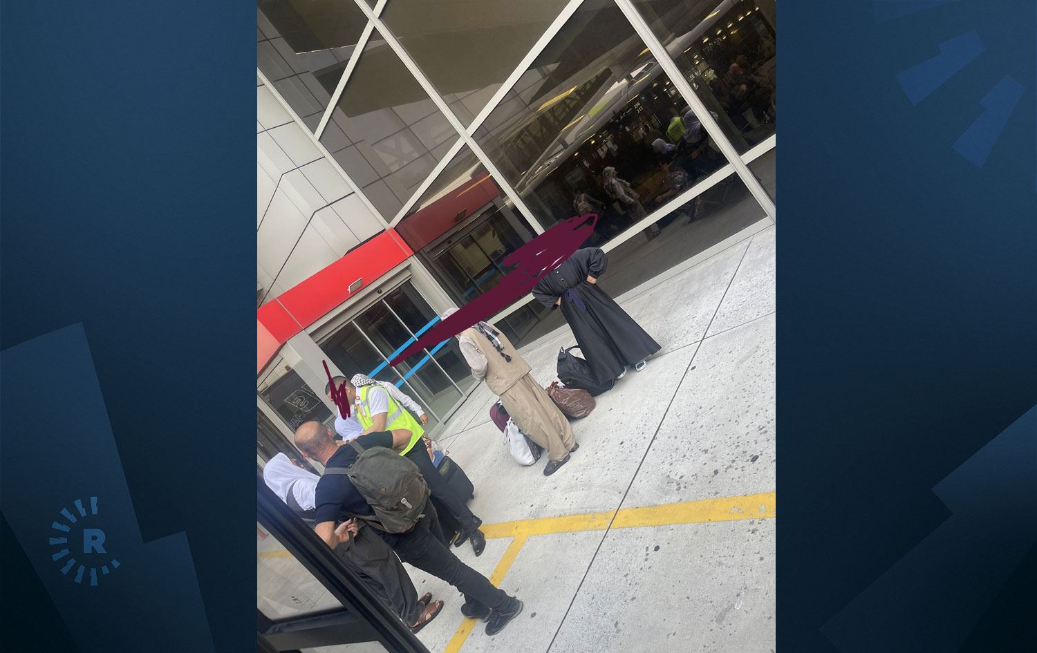 Azarlanan Kürt vatandaşlar. / Foto: @psikoamed