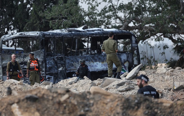 ناوچەیەکی بۆردوومانکراوی تەل ئەڤیڤ لەلایەن ئێرانەوە. وێنە: AFP